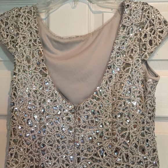 Prom dress - Picture 3 of 4